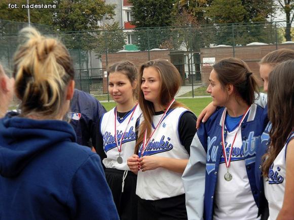 Dziewczyny z Kutna z wicemistrzostwem Polski Juniorek w softballu