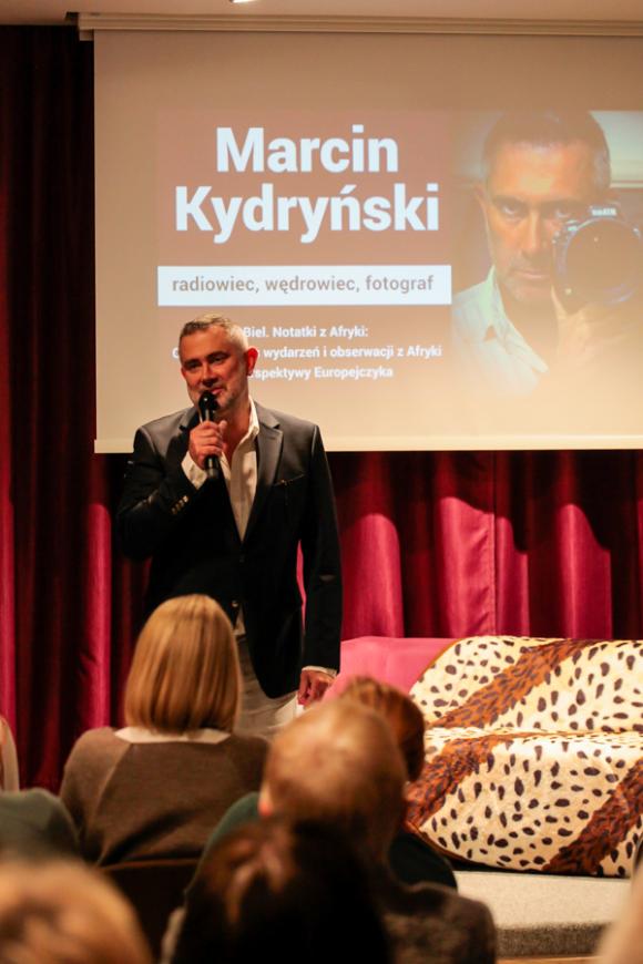 Nigdy nie jest się wolnym, jeśli się kogoś za bardzo podziwia. Kydryński w Kutnie