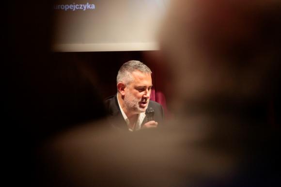 Nigdy nie jest się wolnym, jeśli się kogoś za bardzo podziwia. Kydryński w Kutnie