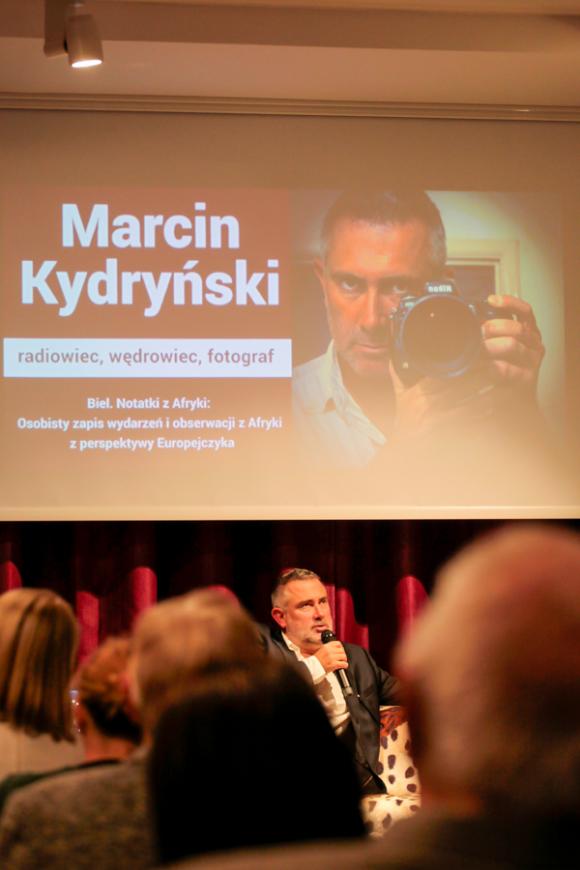 Nigdy nie jest się wolnym, jeśli się kogoś za bardzo podziwia. Kydryński w Kutnie