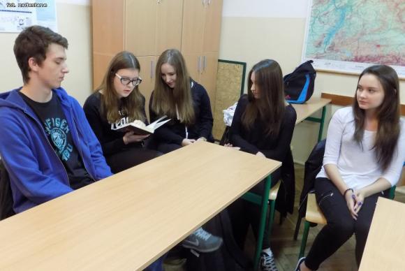 czytaj z eKutno.pl Sztafeta czytelnicza w 