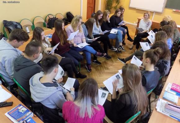 czytaj z eKutno.pl Sztafeta czytelnicza w 