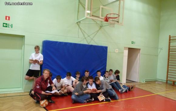 Czytelnicza Sztafeta Szkół trwa. Dziś pałeczkę przejęła 