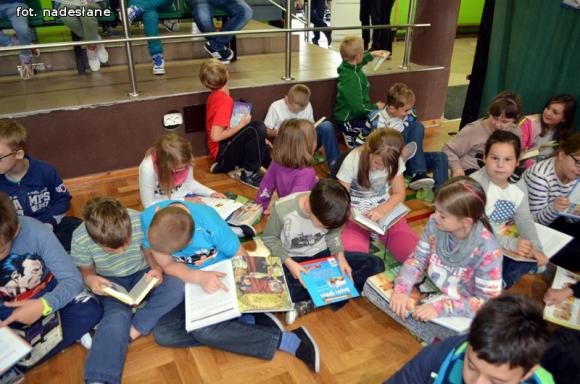 Dziś Czytelnicza Sztafeta była w Strzelcach