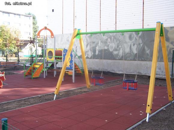 Lokatorzy odebrali klucze do mieszkań w bloku na ul. Kochanowskiego