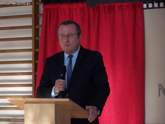 Spróbuj bez szkoły żyć! Nagrody Starosty dla nauczycieli