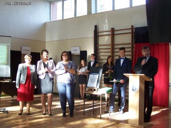 Spróbuj bez szkoły żyć! Nagrody Starosty dla nauczycieli