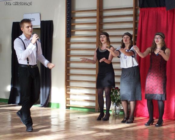 Spróbuj bez szkoły żyć! Nagrody Starosty dla nauczycieli