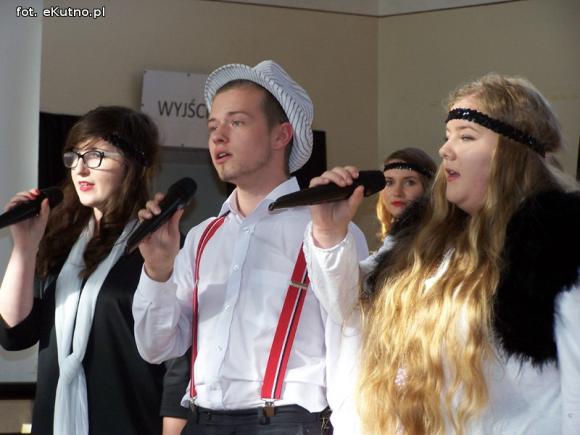 Spróbuj bez szkoły żyć! Nagrody Starosty dla nauczycieli