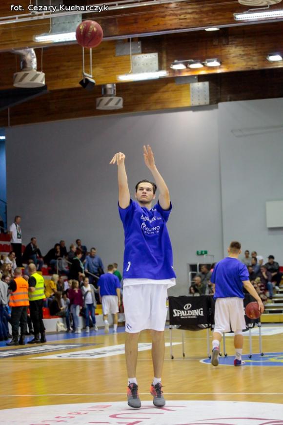  Polfarmex Kutno wygrywa po walkowerze