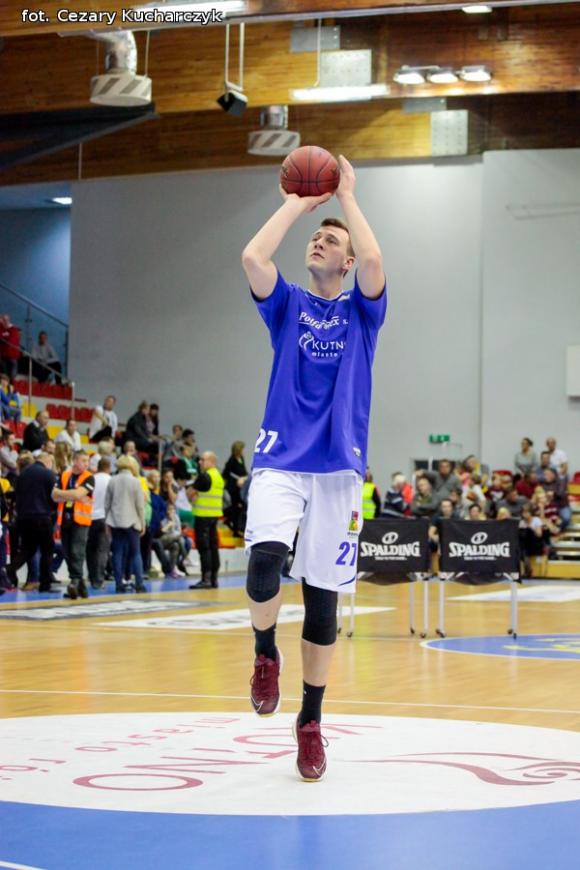  Polfarmex Kutno wygrywa po walkowerze