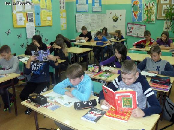 Jedynka przejęła czytelniczą sztafetę