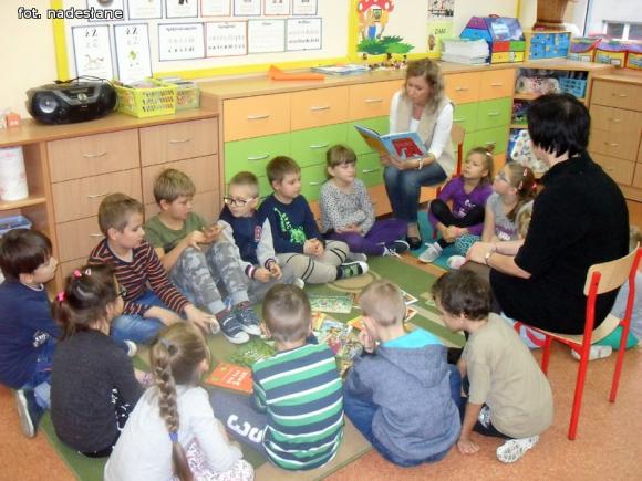 Jedynka przejęła czytelniczą sztafetę