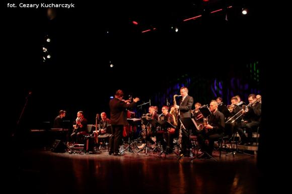 Talent, swoboda i fantazja. Koncert pod batutą Pawła Zielaka