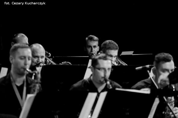 Talent, swoboda i fantazja. Koncert pod batutą Pawła Zielaka