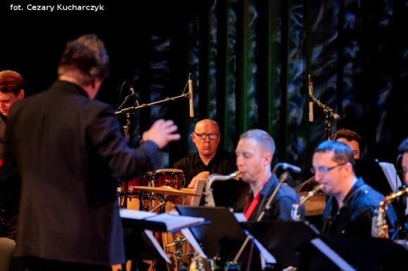 Talent, swoboda i fantazja. Koncert pod batutą Pawła Zielaka