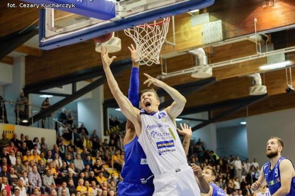 Polfarmex Kutno przegrywa z AZS Koszalin