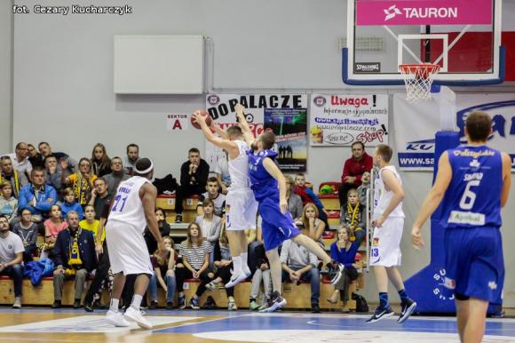 Polfarmex Kutno przegrywa z AZS Koszalin