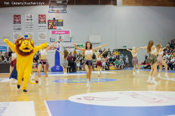 Polfarmex Kutno przegrywa z AZS Koszalin