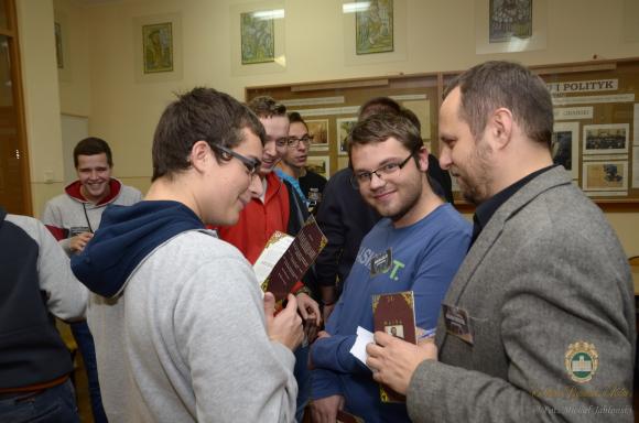 I etap larpa Walka o tron 1733