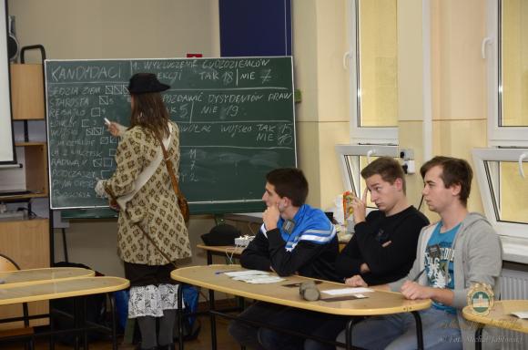 I etap larpa Walka o tron 1733