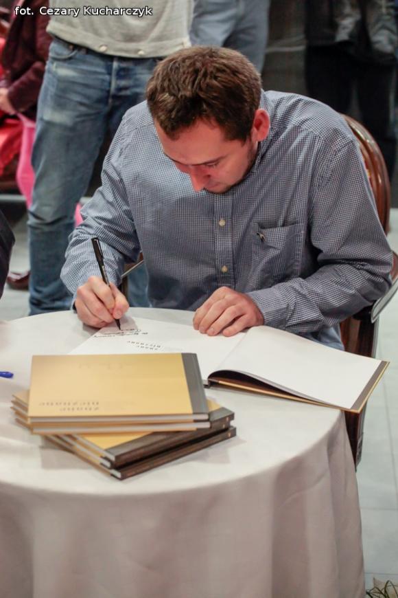 Promocja Albumu naszego Pana od przyrody. I pamiętajcie jeleń nie jest mężem sarny :)