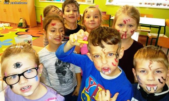 Halloween z Psotnikiem w Świetlicy 6. Bazy