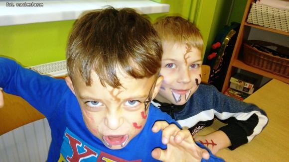 Halloween z Psotnikiem w Świetlicy 6. Bazy