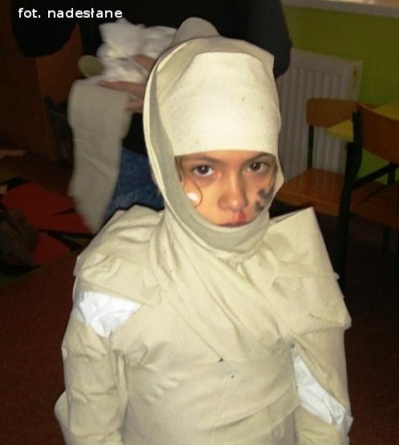 Halloween z Psotnikiem w Świetlicy 6. Bazy