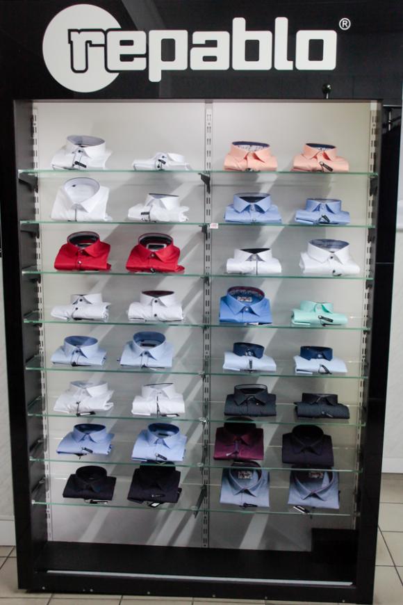 SZYKowny mężczyzna tylko z Salonu Mody przy Placu Wolności w Kutnie