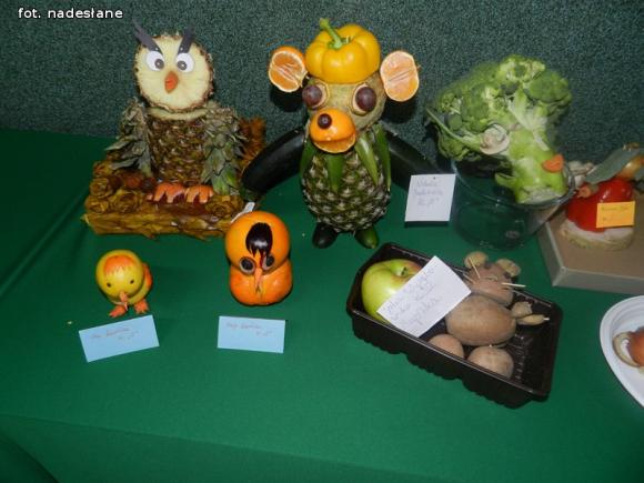 Kolorowy Dzień Świeżaków w szkole w Kaszewach Dwornych