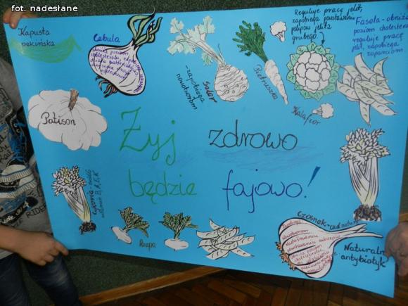 Kolorowy Dzień Świeżaków w szkole w Kaszewach Dwornych