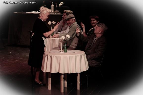 Bo gdzie jeszcze ludziom Tak dobrze jak tu? Tylko we Lwowie!