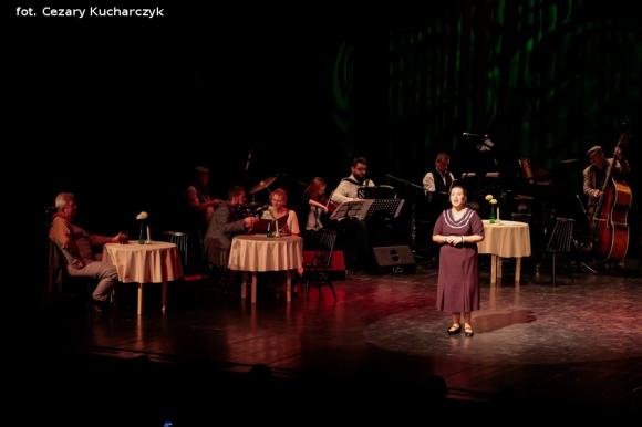 Bo gdzie jeszcze ludziom Tak dobrze jak tu? Tylko we Lwowie!