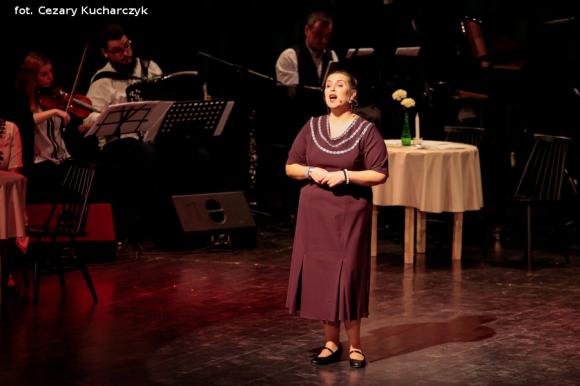 Bo gdzie jeszcze ludziom Tak dobrze jak tu? Tylko we Lwowie!