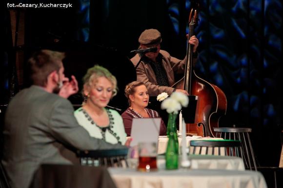 Bo gdzie jeszcze ludziom Tak dobrze jak tu? Tylko we Lwowie!