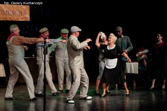 Bo gdzie jeszcze ludziom Tak dobrze jak tu? Tylko we Lwowie!