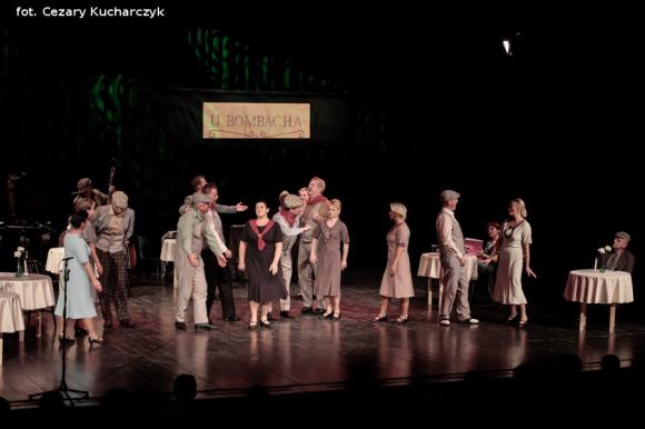 Bo gdzie jeszcze ludziom Tak dobrze jak tu? Tylko we Lwowie!