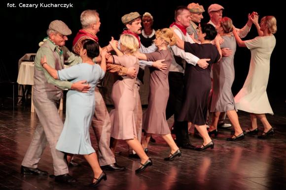 Bo gdzie jeszcze ludziom Tak dobrze jak tu? Tylko we Lwowie!