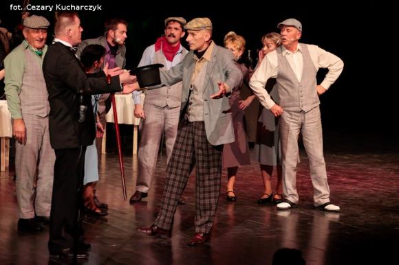 Bo gdzie jeszcze ludziom Tak dobrze jak tu? Tylko we Lwowie!