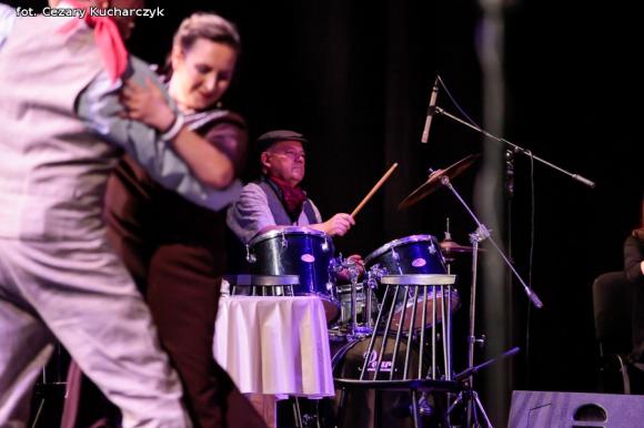 Bo gdzie jeszcze ludziom Tak dobrze jak tu? Tylko we Lwowie!