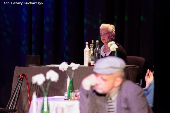 Bo gdzie jeszcze ludziom Tak dobrze jak tu? Tylko we Lwowie!