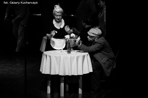 Bo gdzie jeszcze ludziom Tak dobrze jak tu? Tylko we Lwowie!