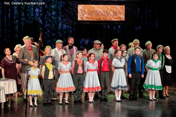 Bo gdzie jeszcze ludziom Tak dobrze jak tu? Tylko we Lwowie!