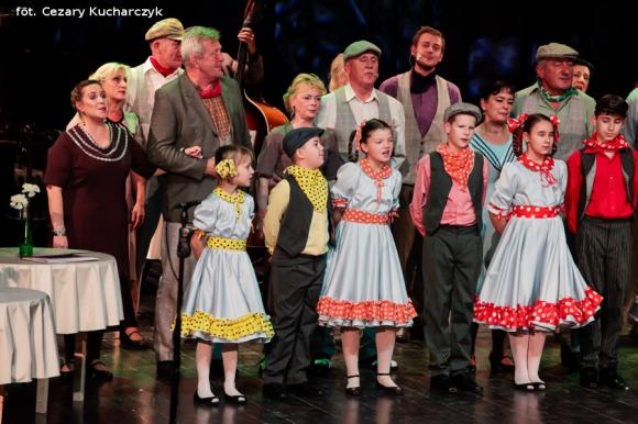 Bo gdzie jeszcze ludziom Tak dobrze jak tu? Tylko we Lwowie!