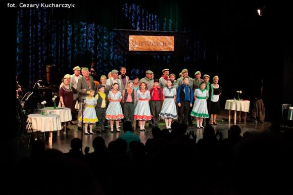 Bo gdzie jeszcze ludziom Tak dobrze jak tu? Tylko we Lwowie!