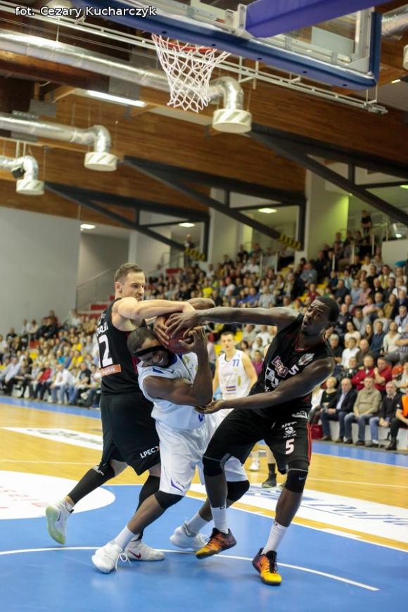 Polfarmex Kutno wygrywa z Lublinem