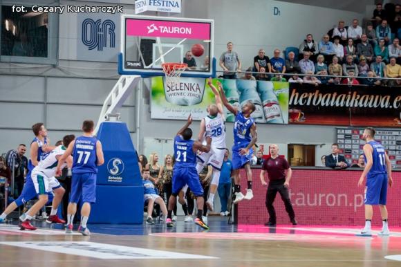 Polfarmex Kutno przegrywa we Włocławku