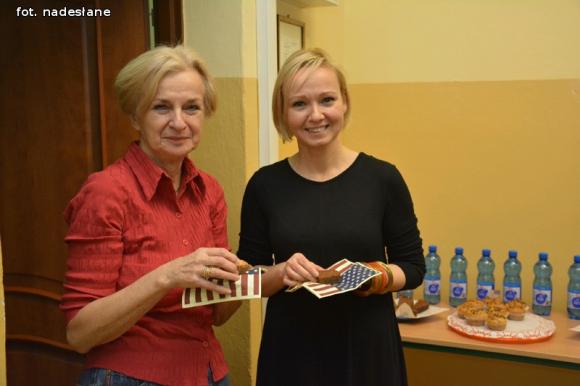 O kulturze, obyczajach, potrawach i plakatach wyborczych USA