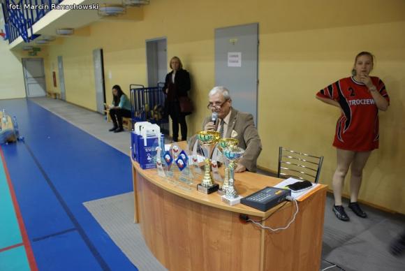 I LO im. J.H. Dąbrowskiego Kutno zwyciężyło w IX Turnieju Niepodległości w Siatkówce Dziewcząt